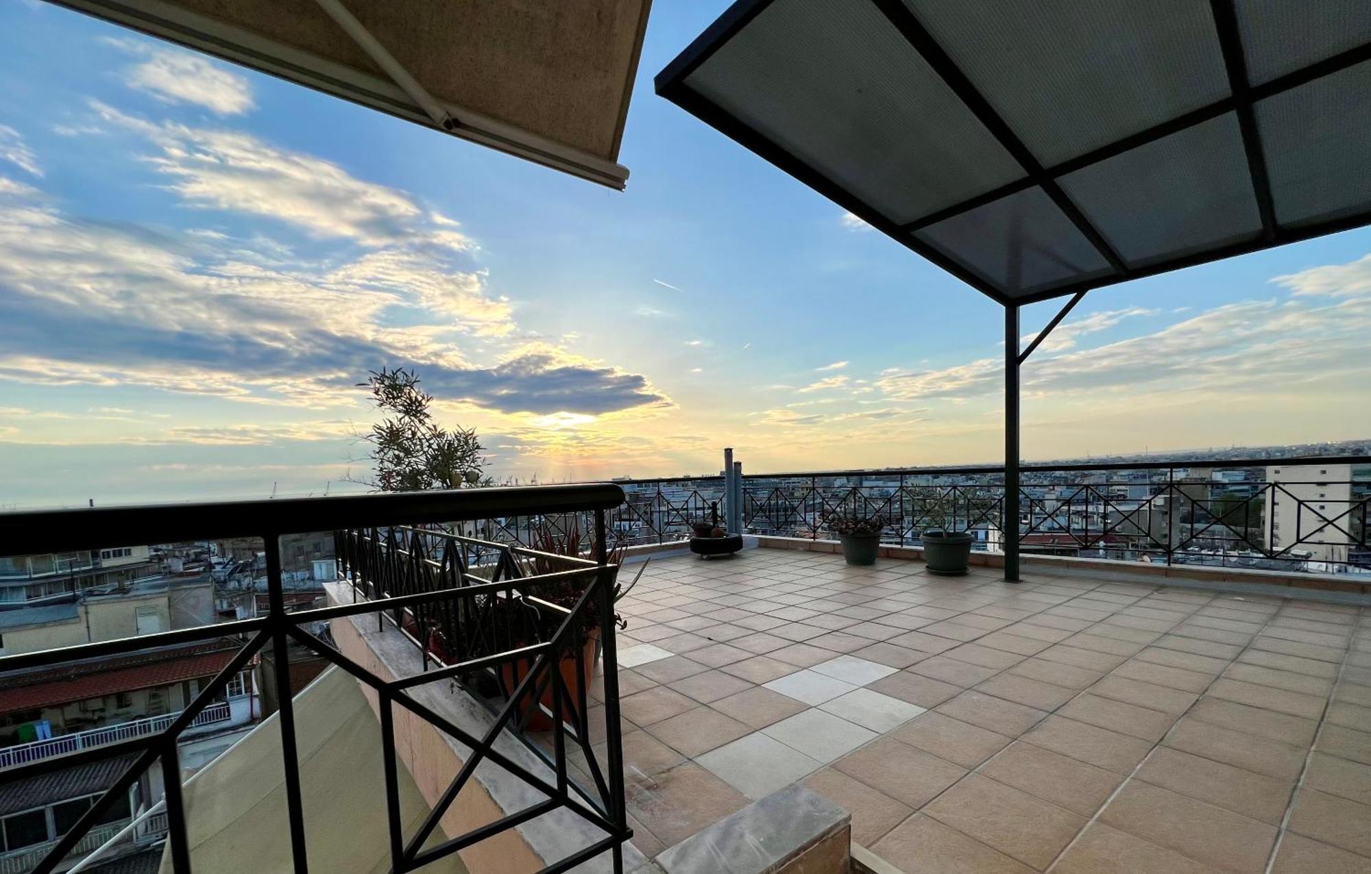 180° Rooftop View Tesalónica Exterior foto